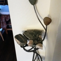 002steelstonecornershelf